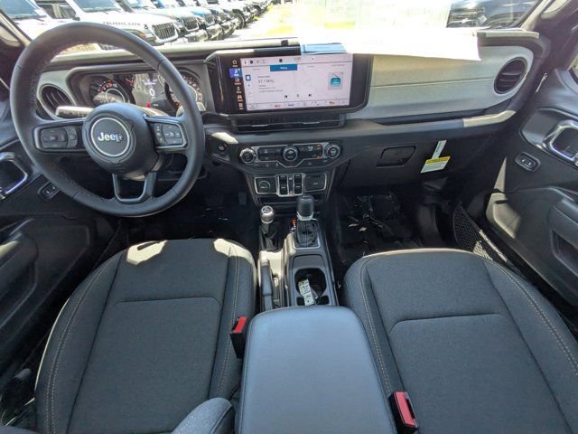 New 2025 Jeep Gladiator Sport image 13
