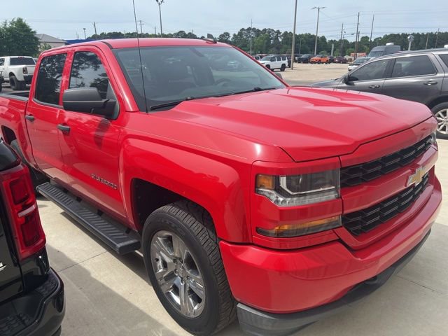 Used 2018 Chevrolet Silverado 1500 Custom w/ Custom Value Package AWD/4WD image 4