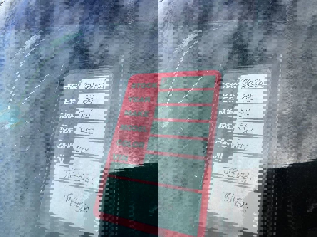 Used 2018 Ford F150 XLT w/ Equipment Group 302A Luxury image 5