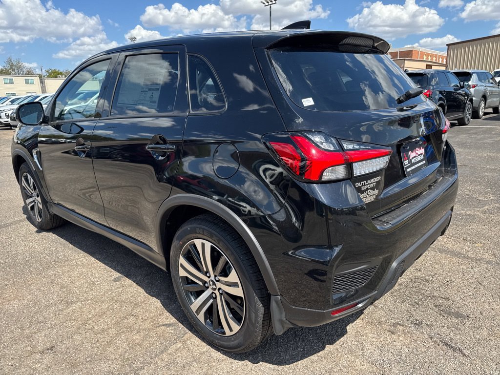 New 2027 Mitsubishi Outlander Sport SE FWD image 6