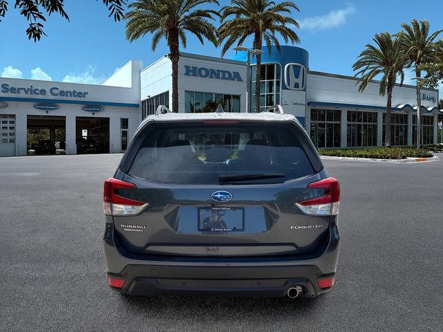 Used 2023 Subaru Forester Limited AWD/4WD image 7