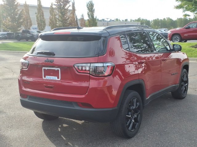 Certified 2023 Jeep Compass Latitude AWD/4WD image 4