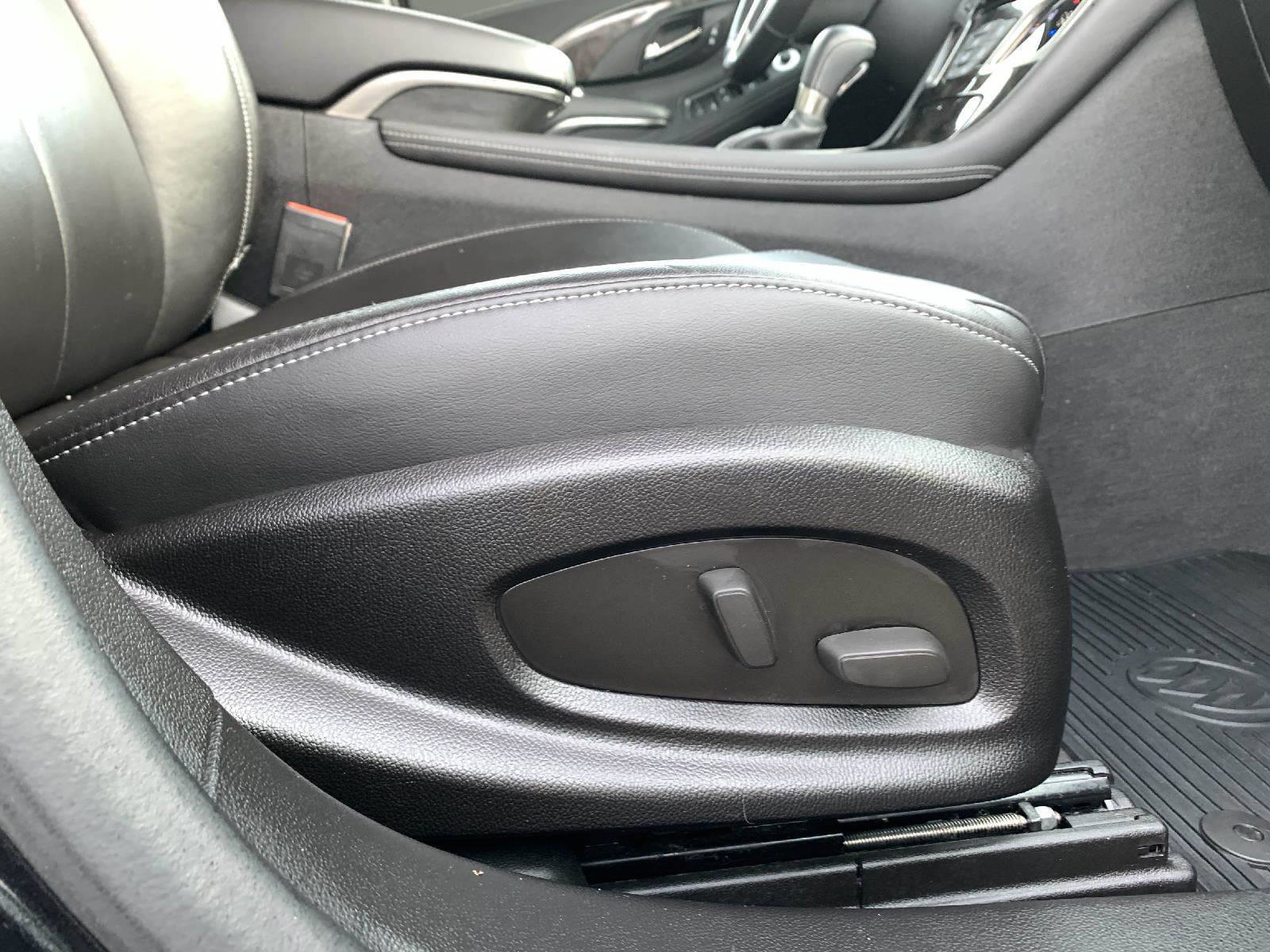 Used 2014 Buick LaCrosse Leather image 43