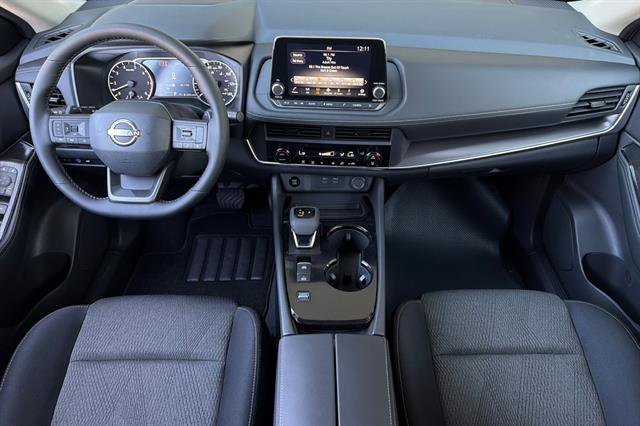 New 2026 Nissan Rogue SV FWD image 15