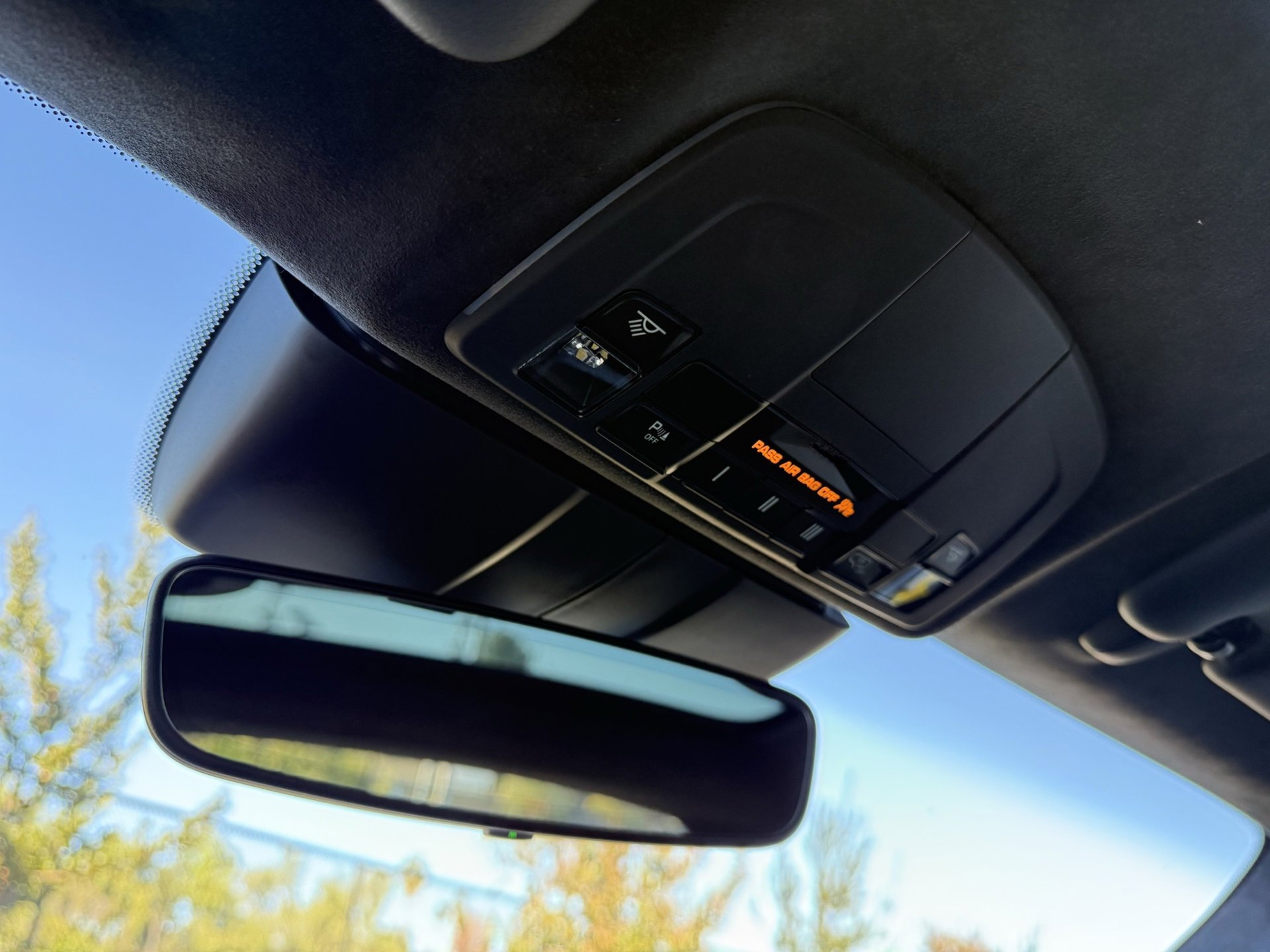 Certified 2019 Porsche 911 Turbo S image 17