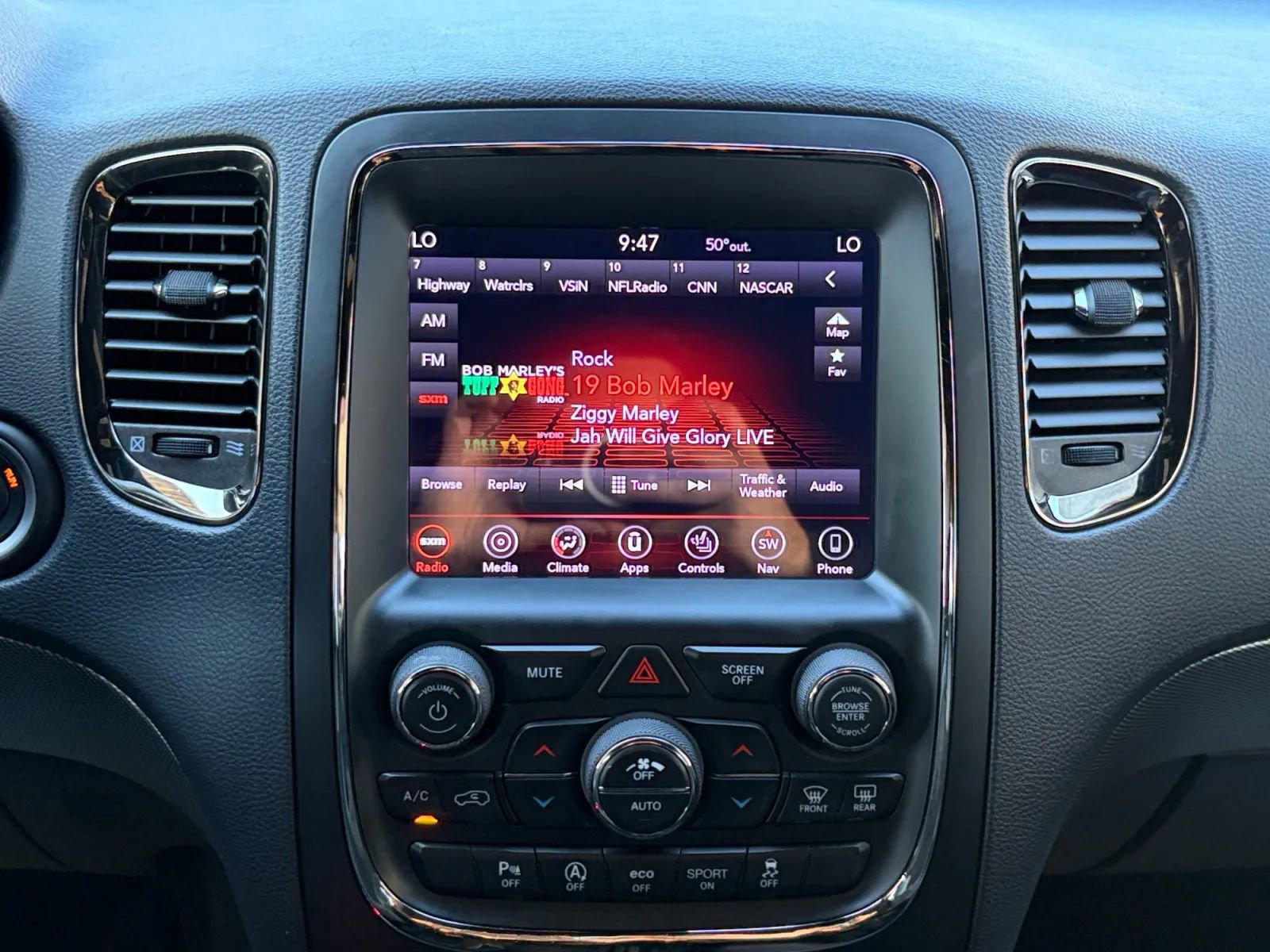 Used 2018 Dodge Durango GT w/ Premium Group AWD/4WD image 25