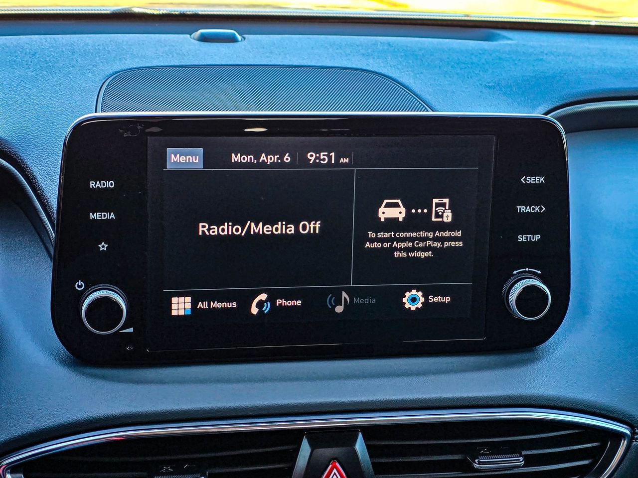 Used 2023 Hyundai Santa Fe SE image 16