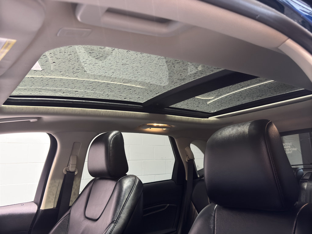 Used 2020 Ford Edge Titanium w/ Canadian Touring Package AWD/4WD image 38