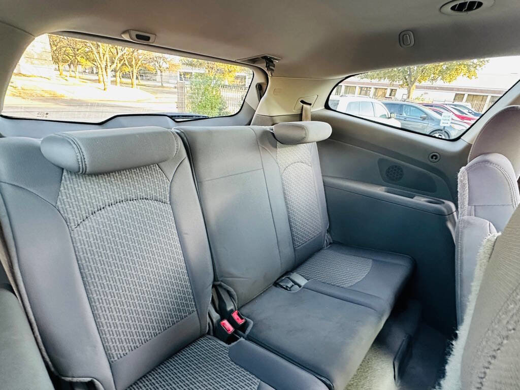Used 2009 Chevrolet Traverse LT FWD image 23