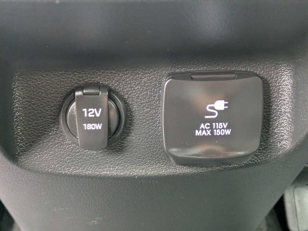 Used 2024 Hyundai Palisade Limited FWD image 15