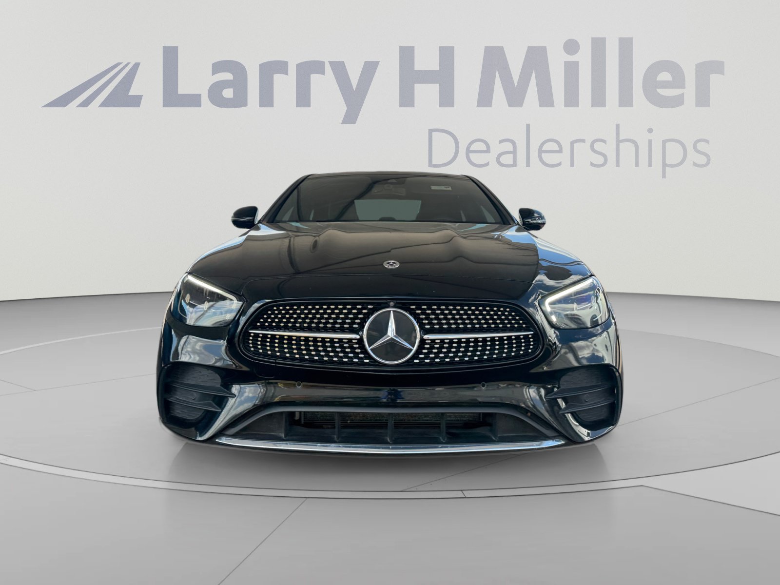 Used 2022 Mercedes-Benz E 350 Sedan image 8