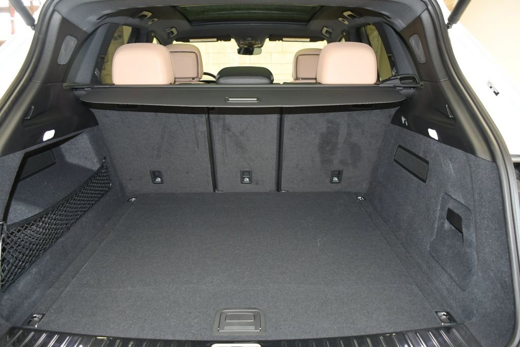 New 2026 Porsche Cayenne S AWD/4WD image 18