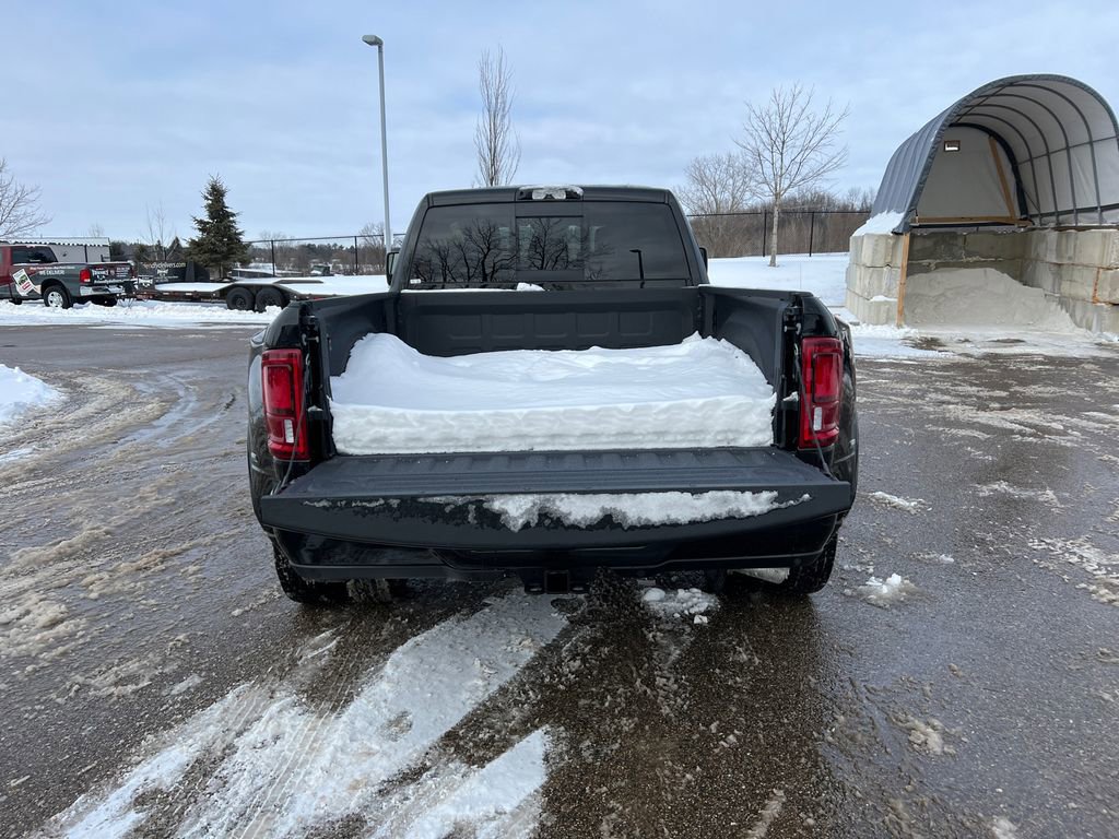 New 2026 RAM 3500 Limited AWD/4WD image 13