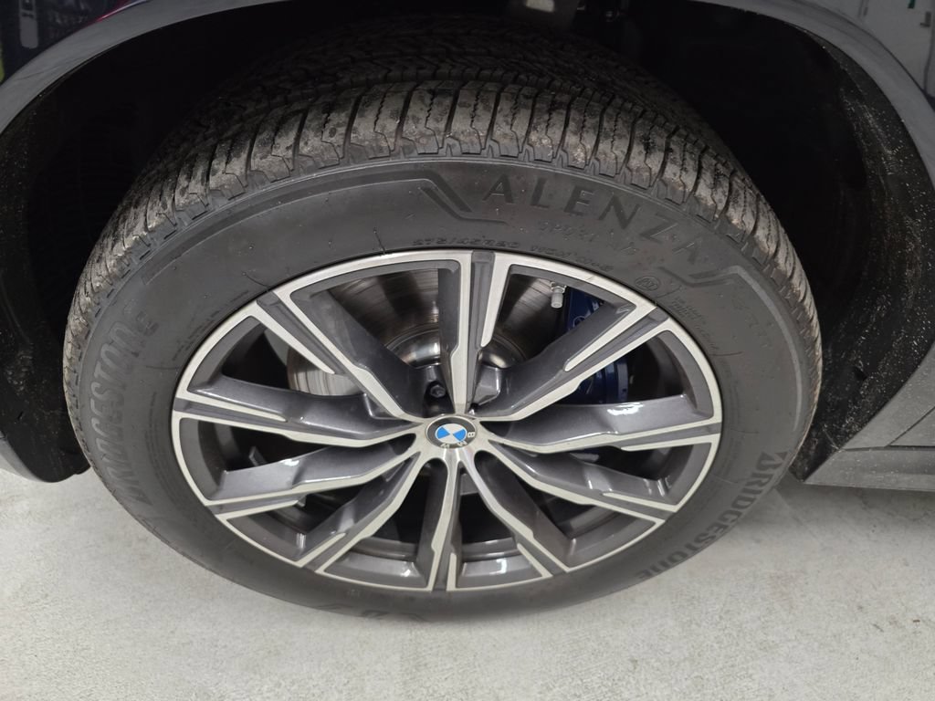 Used 2026 BMW X6 xDrive40i AWD/4WD image 10