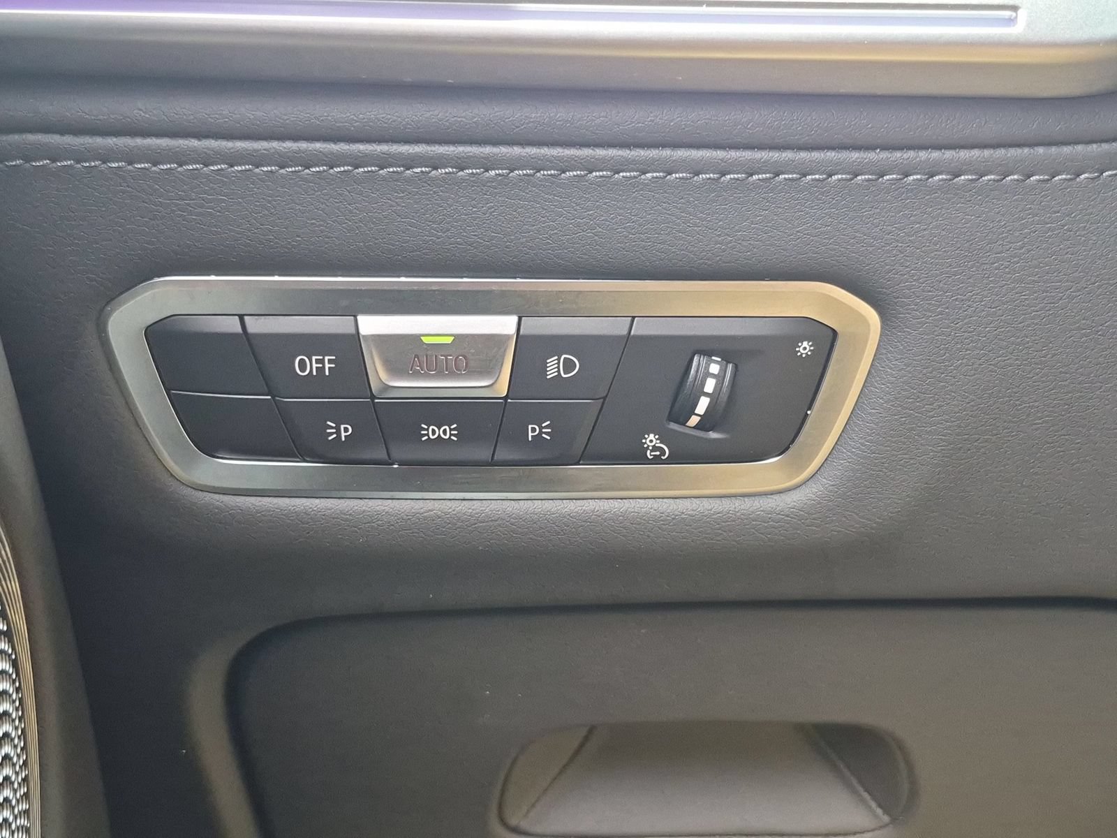 Used 2023 BMW XM AWD/4WD image 24