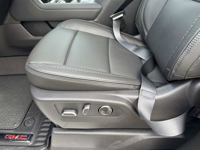 Used 2026 GMC Sierra 2500 Denali w/ Denali Reserve Package image 18