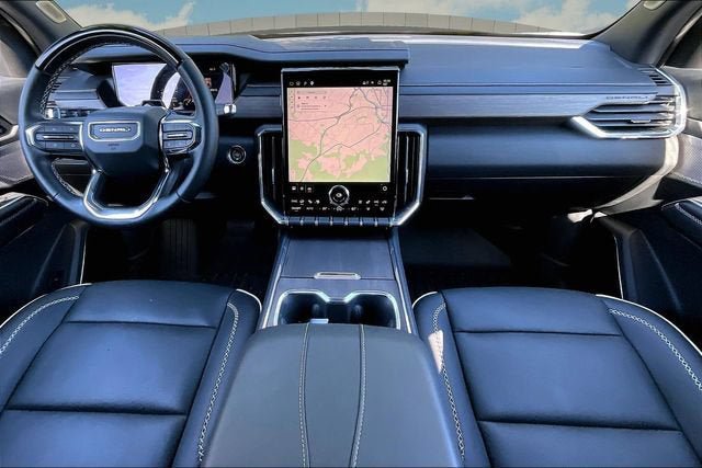 Certified 2025 GMC Acadia Denali w/ Super Cruise Package AWD/4WD image 15