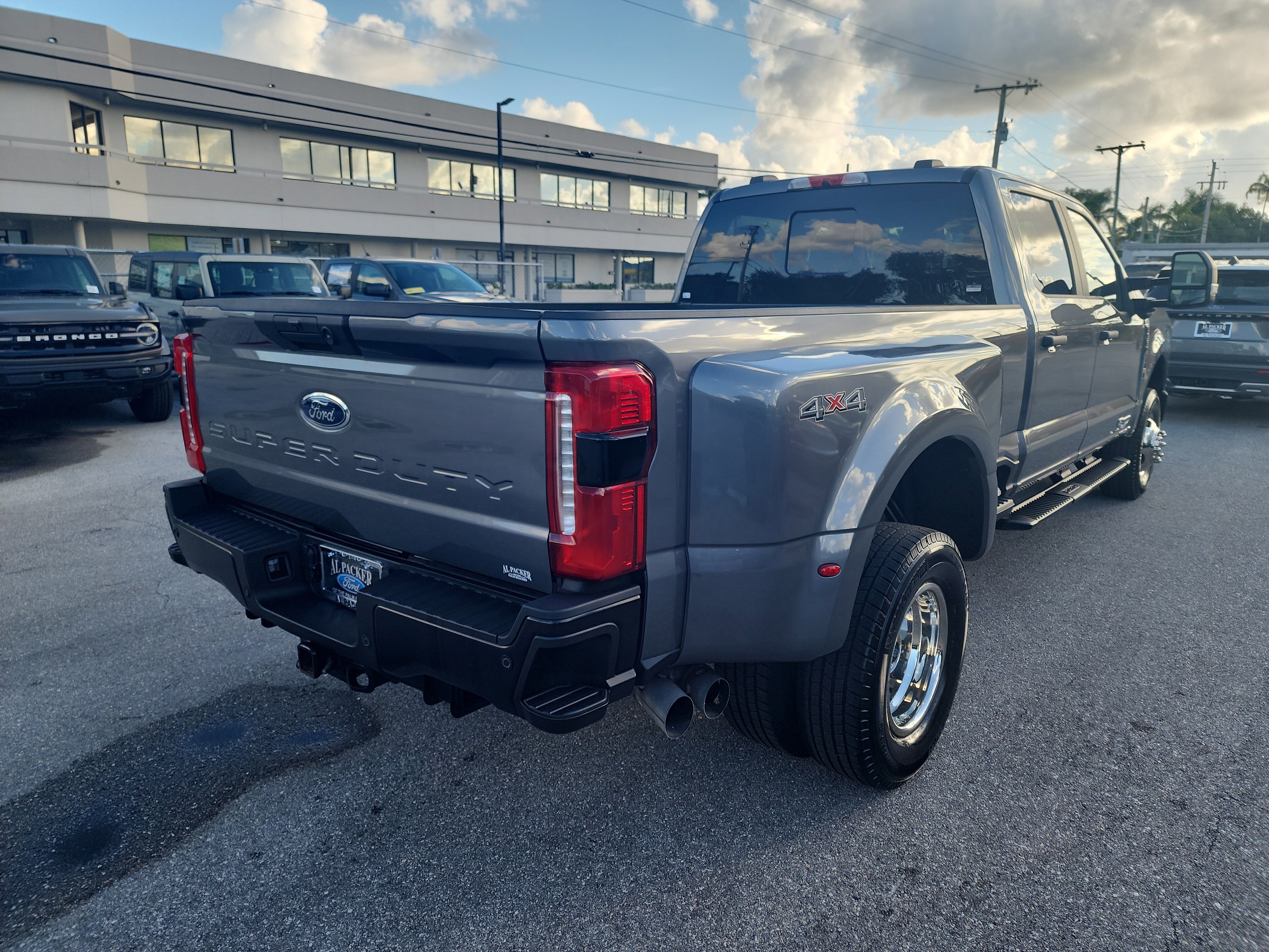 Used 2024 Ford F350 XL w/ 360-Degree Camera Package image 5