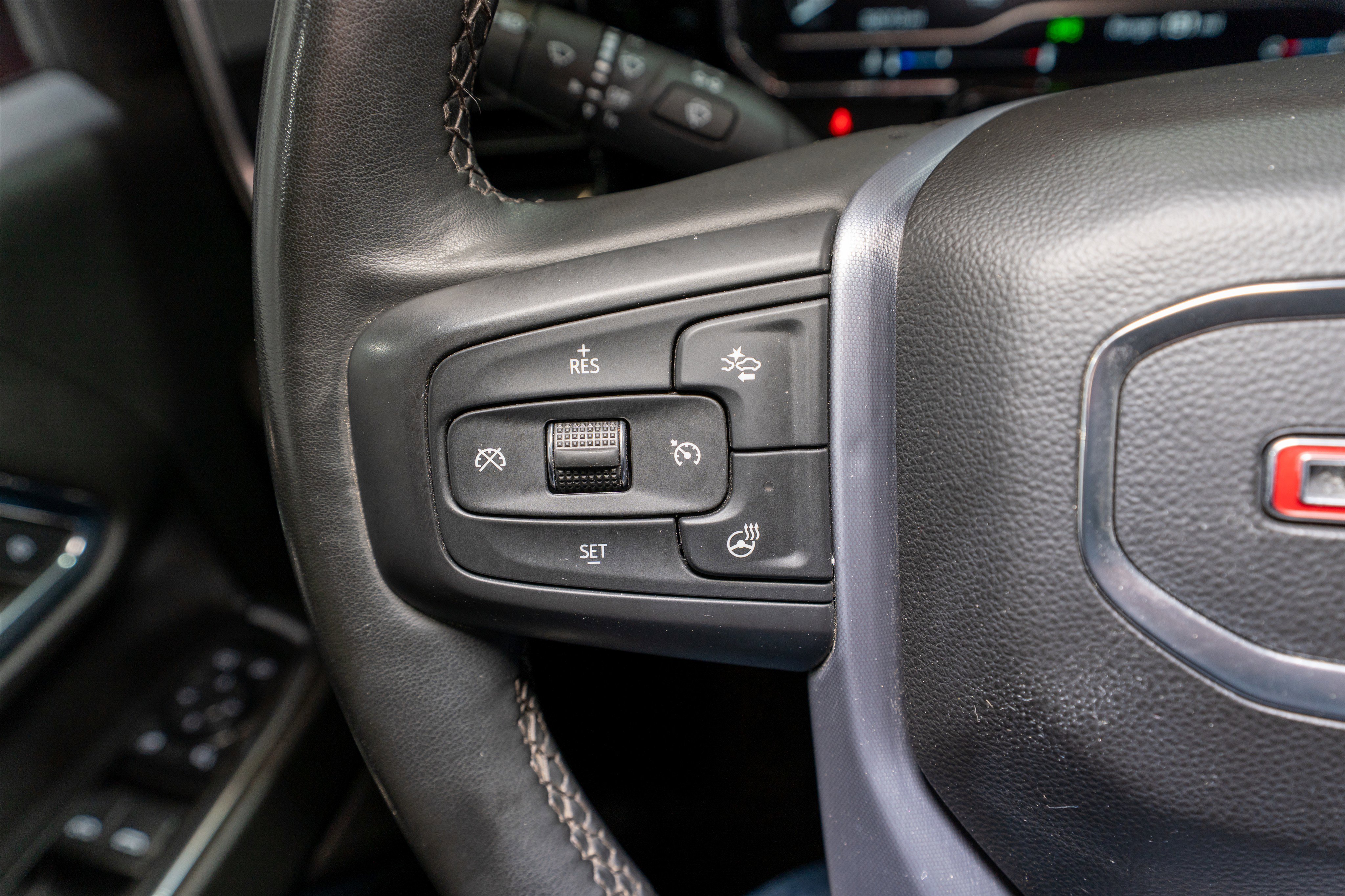 Used 2024 GMC Sierra 2500 SLE w/ SLE Value Package image 28