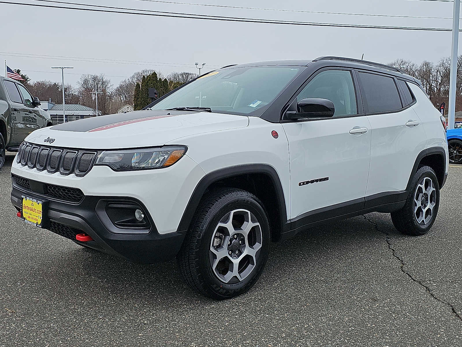 Used 2022 Jeep Compass Trailhawk w/ Sun and Sound Group image 3