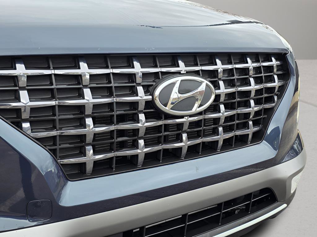 Certified 2024 Hyundai Venue Limited image 9