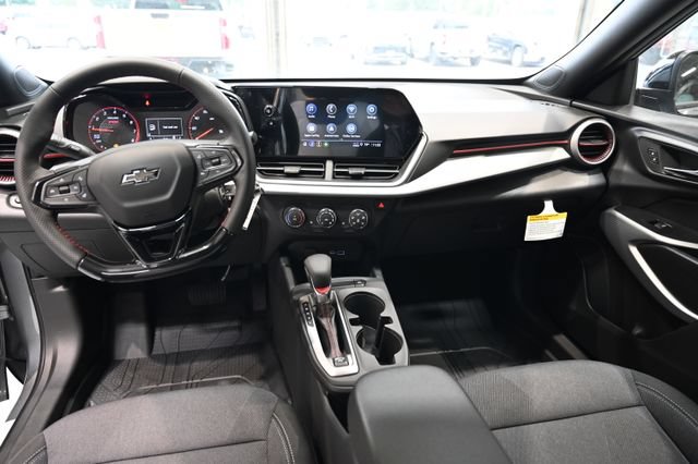 New 2026 Chevrolet Trax RS w/ Sunroof Package FWD image 12