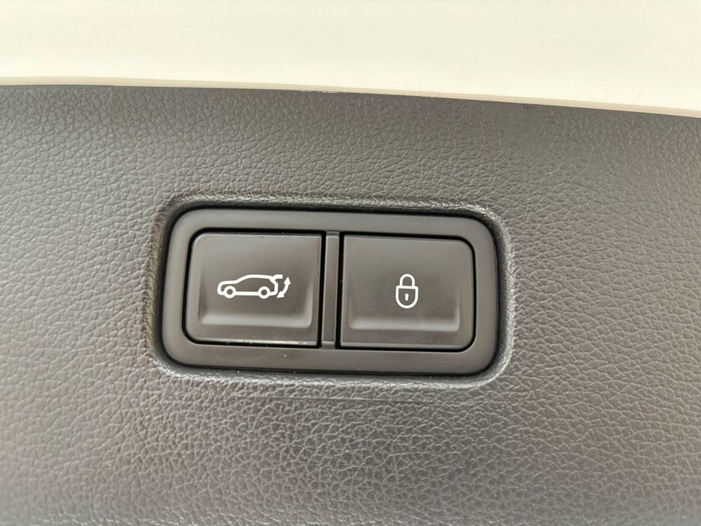 Used 2024 Genesis GV80 2.5T image 11