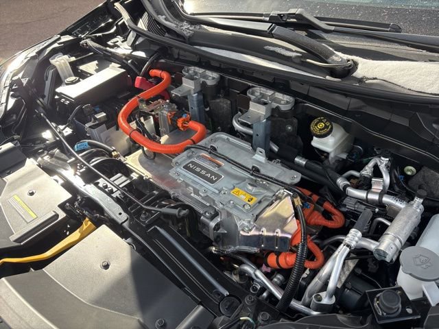 Used 2024 Nissan Ariya AWD image 16