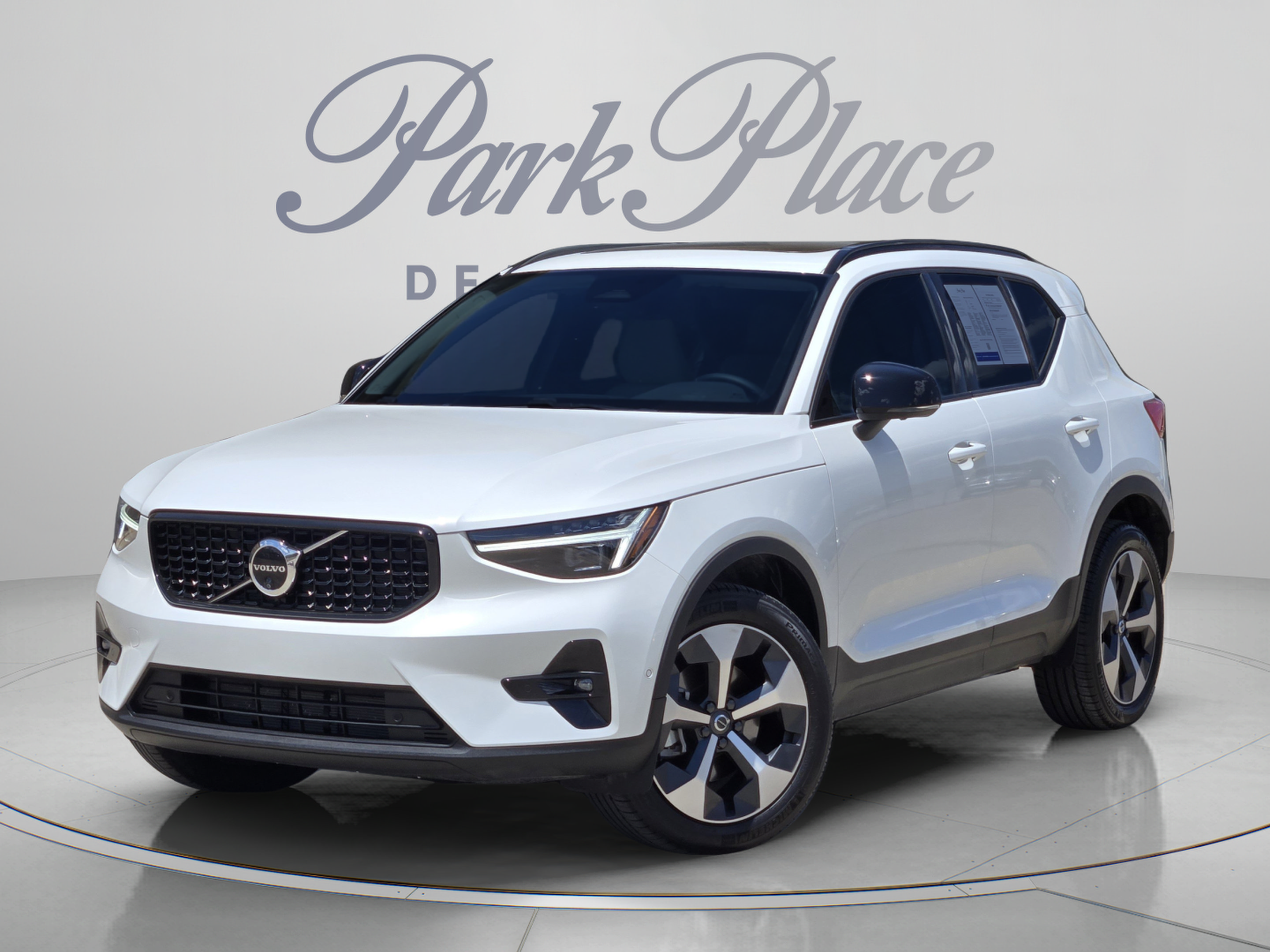 Used 2022 Volvo XC60 B5 Inscription w/ Advanced Package FWD video 1