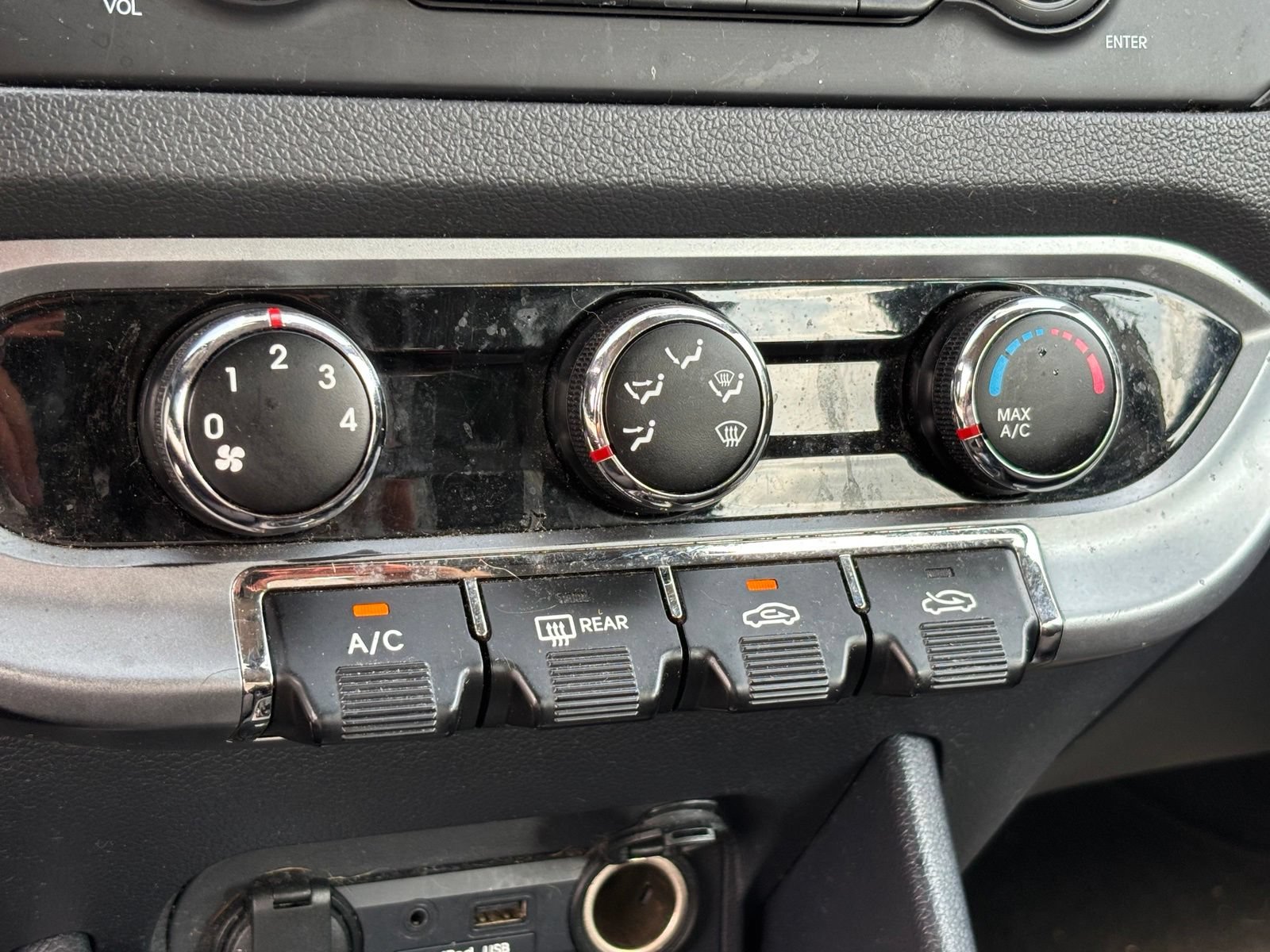 Used 2012 Kia Rio LX w/ PWR Pkg FWD image 10
