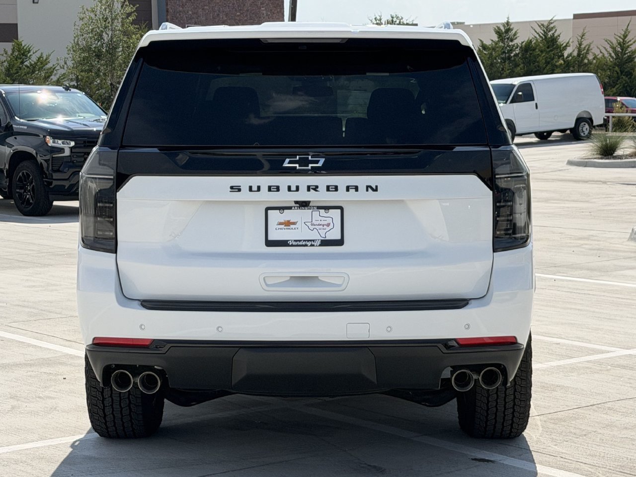 New 2026 Chevrolet Suburban Z71 w/ Z71 Off-Road Package AWD/4WD image 5