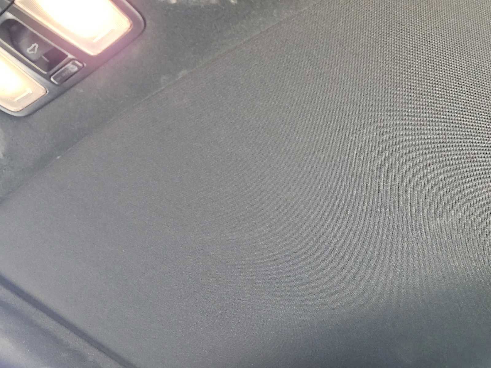 Used 2017 Hyundai Veloster Value Edition image 23