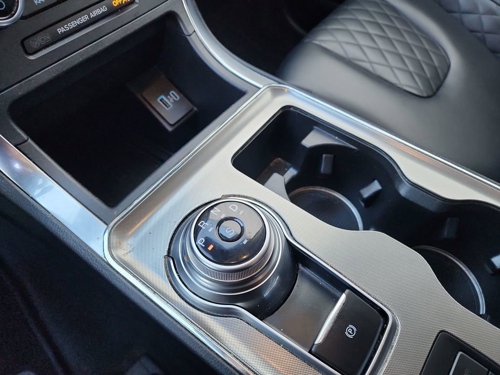 Used 2024 Ford Edge Titanium image 29