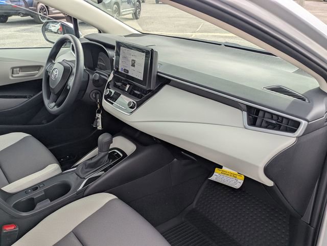Used 2026 Toyota Corolla LE FWD image 29