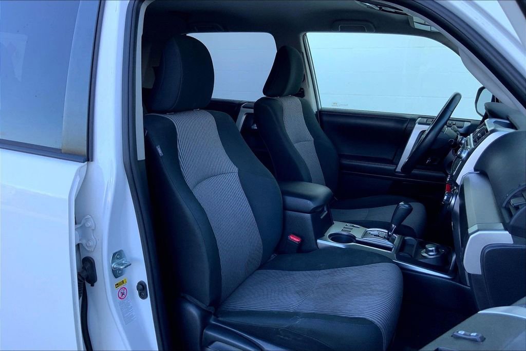 Used 2019 Toyota 4Runner SR5 image 7