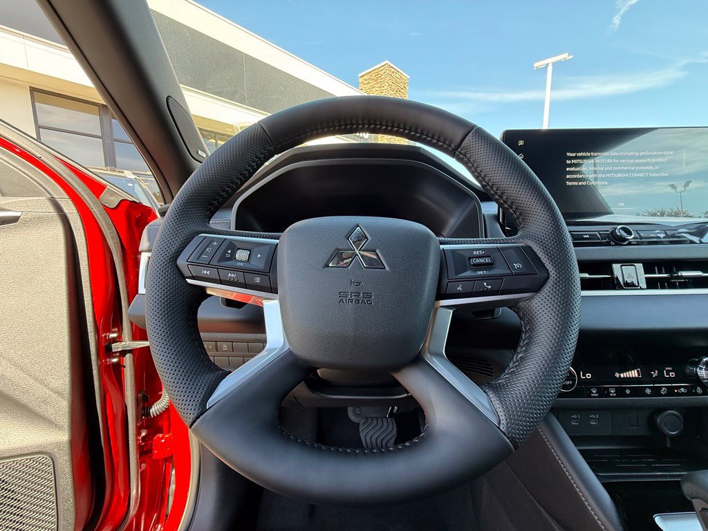 New 2026 Mitsubishi Outlander LE FWD image 19