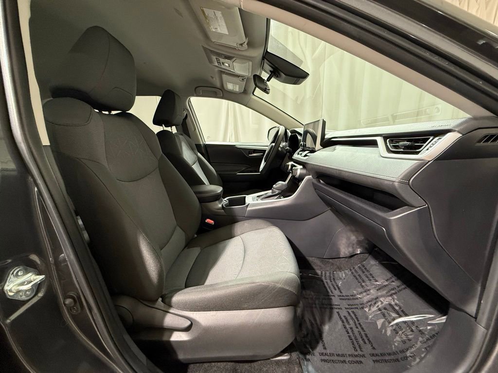 Certified 2025 Toyota RAV4 XLE image 21