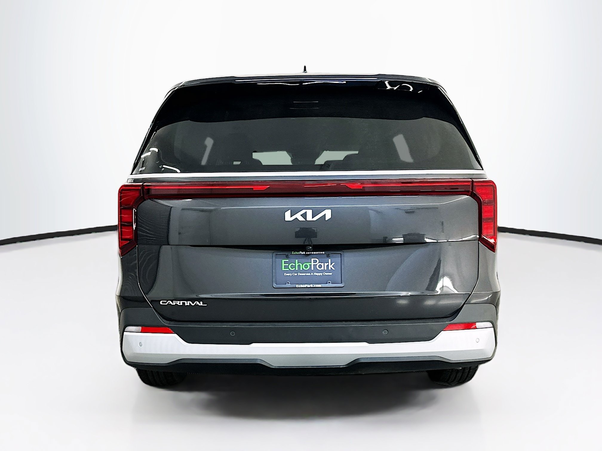 Used 2026 Kia Carnival FWD image 7