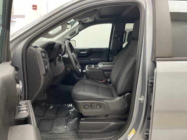 Used 2023 Chevrolet Silverado 1500 Custom w/ LPO, Dark Essentials Package AWD/4WD image 8