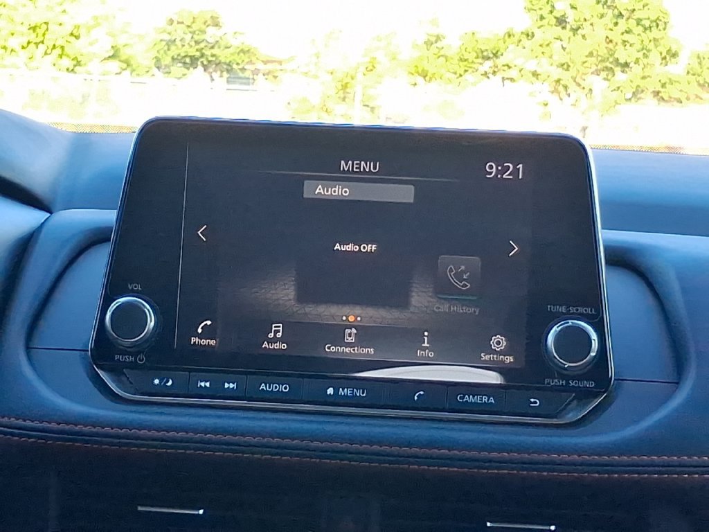 Certified 2025 Nissan Rogue SV AWD/4WD image 8
