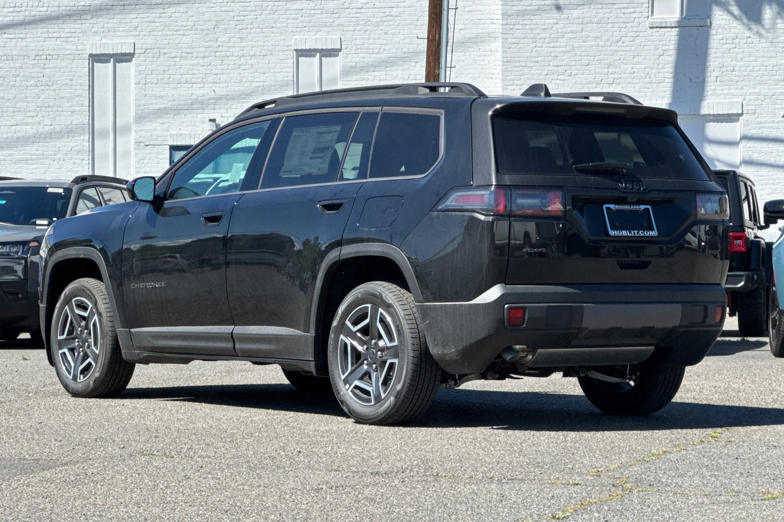 New 2026 Jeep Cherokee Laredo AWD/4WD image 5