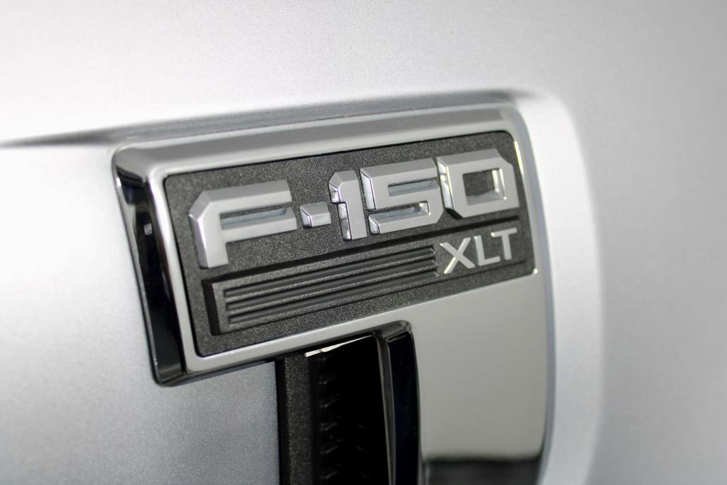 Used 2022 Ford F150 XLT w/ Trailer Tow Package image 11