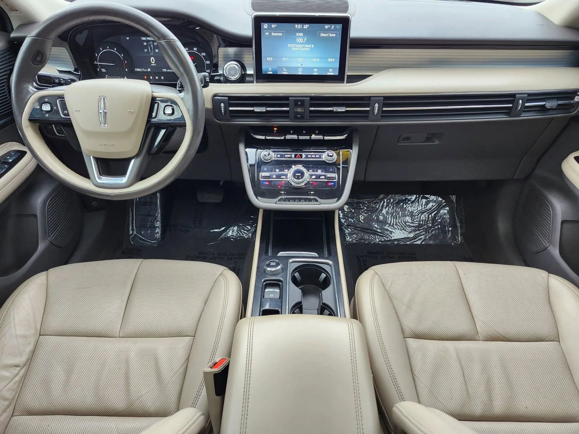 Used 2020 Lincoln Corsair FWD w/ Premium Package image 12