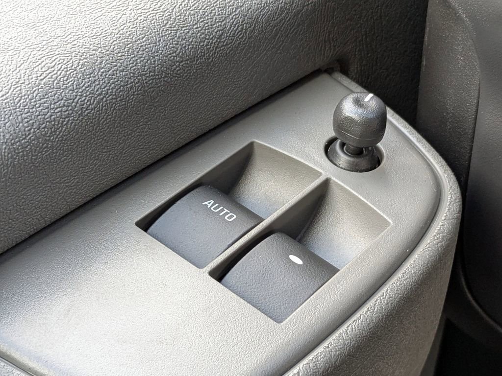 New 2025 Chevrolet Express 3500 LT w/ LT Preferred Equipment Group RWD image 23