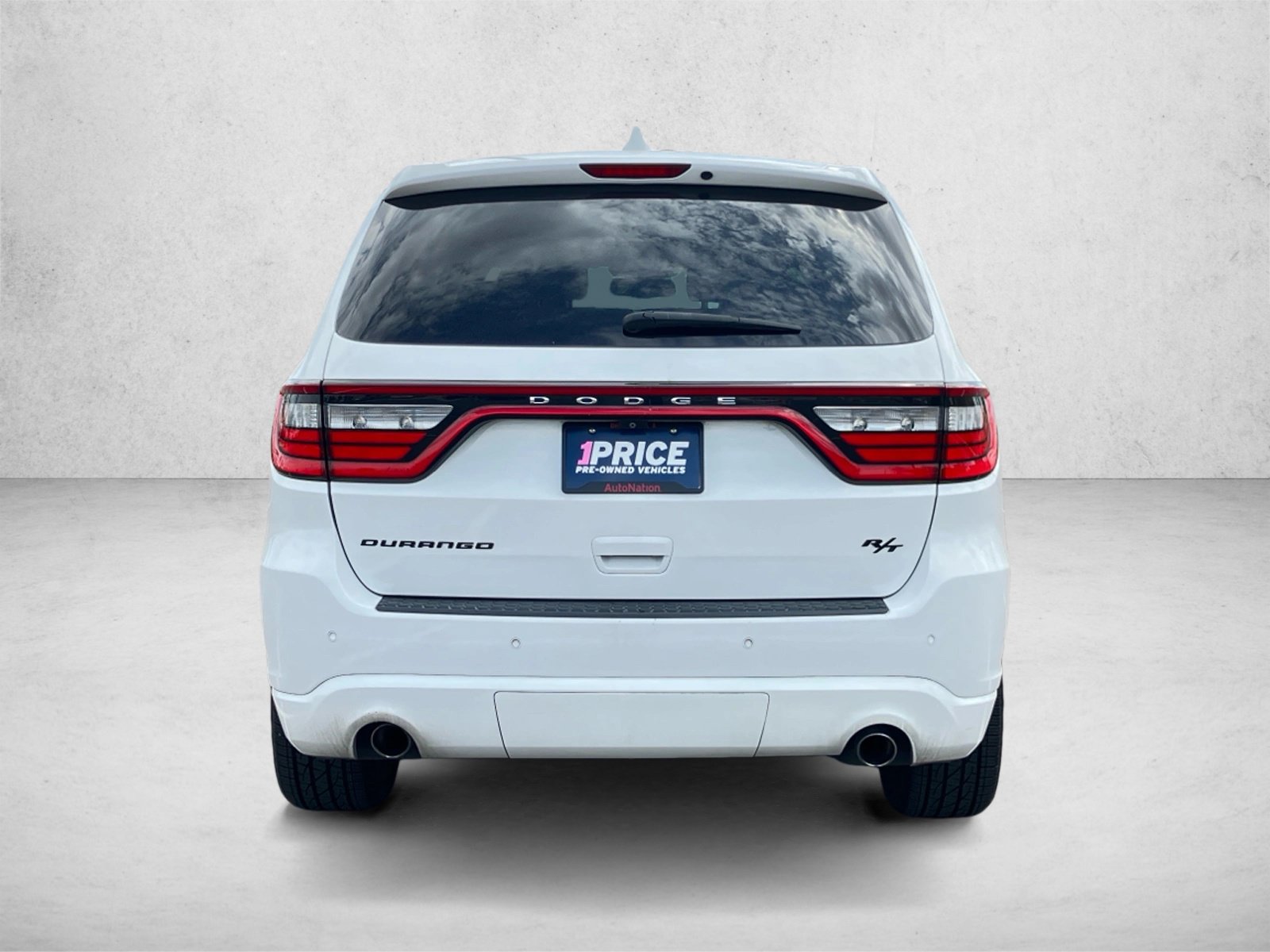 Used 2015 Dodge Durango R/T w/ Blacktop Package RWD image 6