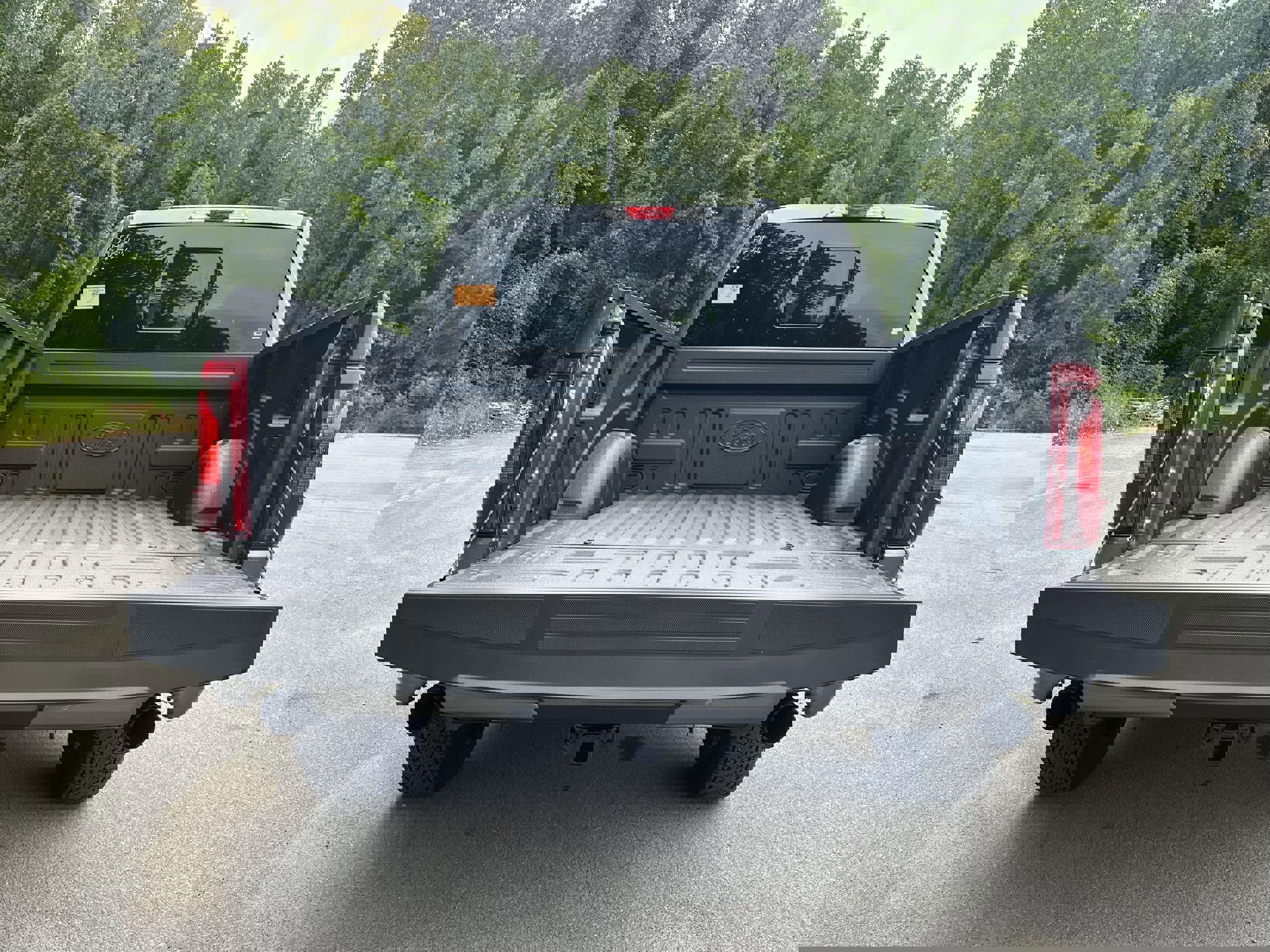 New 2025 Ford F150 XLT w/ Equipment Group 302A MID image 29