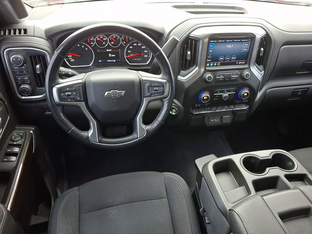 Used 2019 Chevrolet Silverado 1500 RST image 2