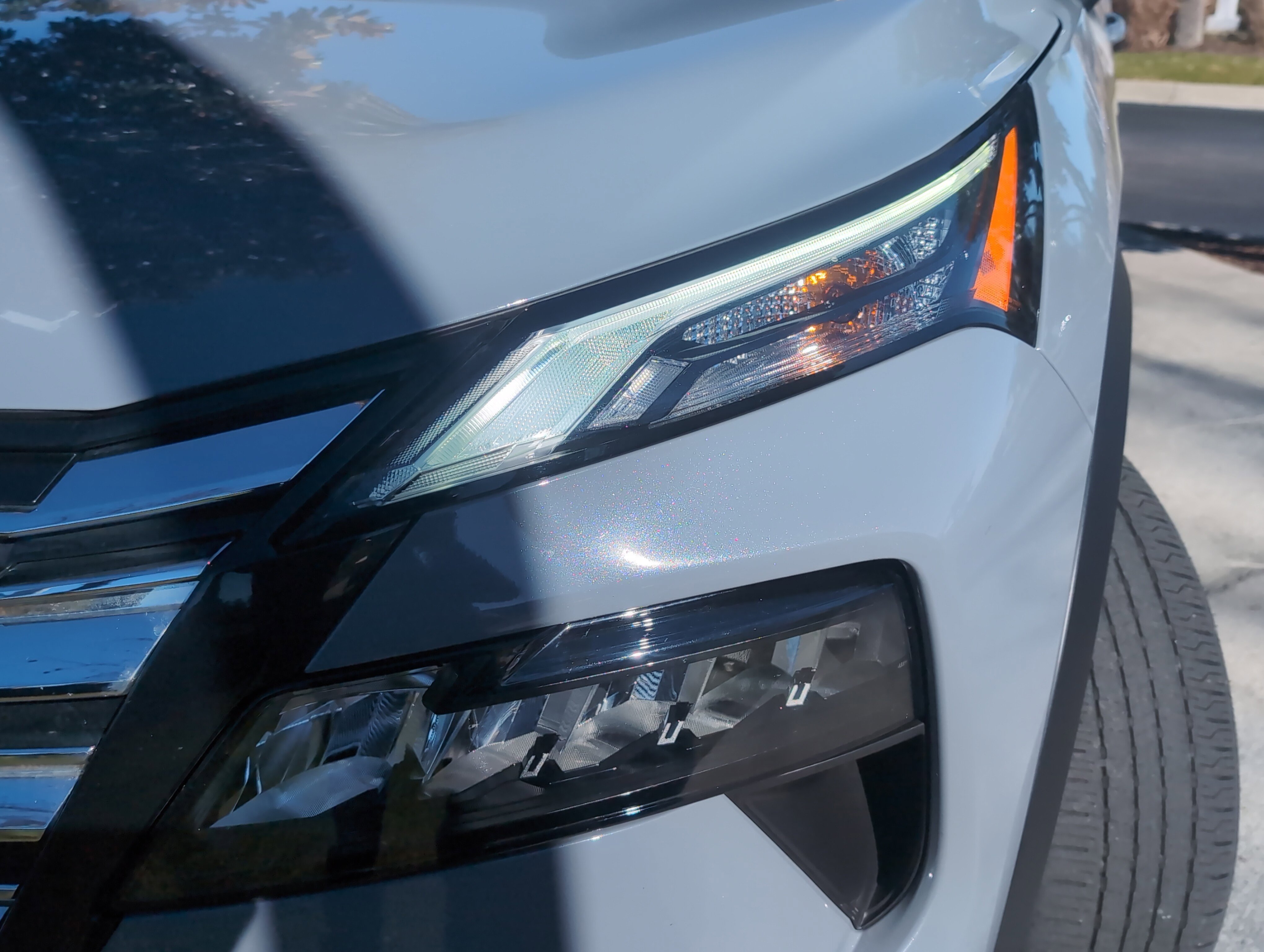 Used 2024 Nissan Rogue SL w/ SL Premium Package image 6