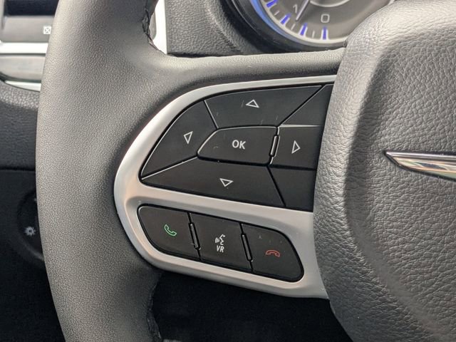 Used 2023 Chrysler 300 Touring L w/ Popular Equipment Group image 20