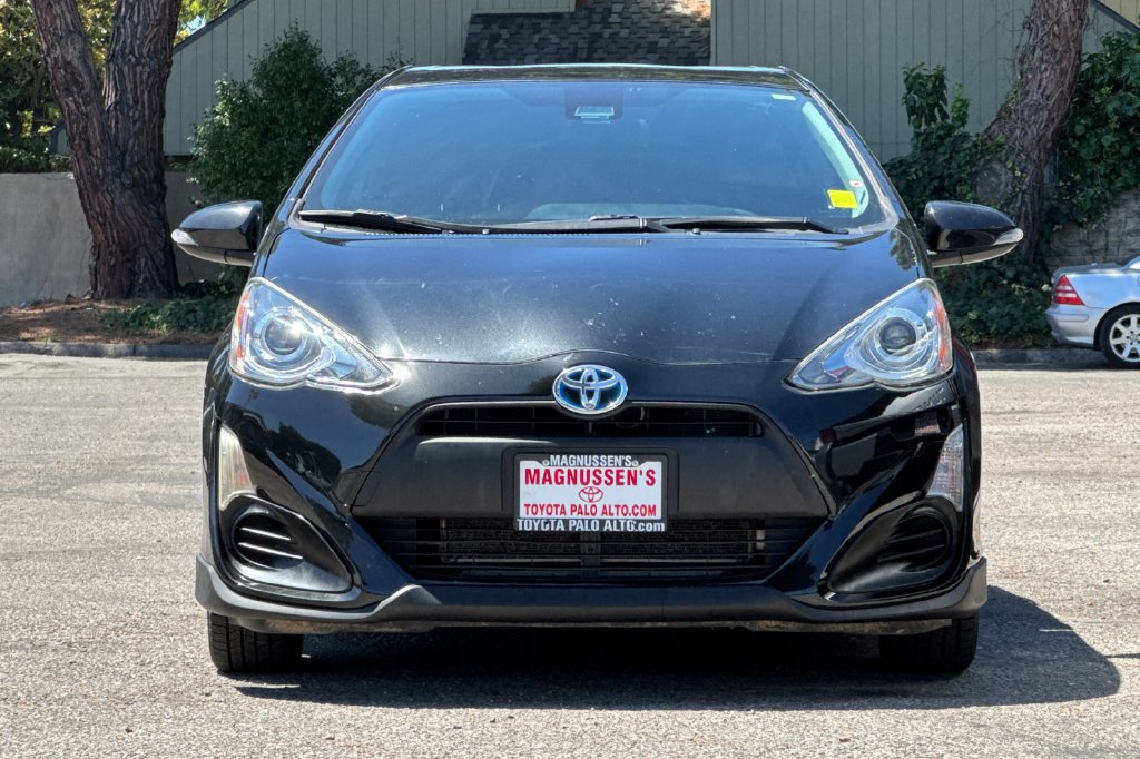 Used 2017 Toyota Prius C Two FWD image 8